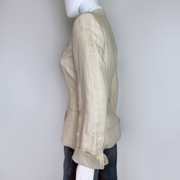 Luxury Vintage! Gianfranco Ferré Italian women's linen blazer - Picture 3 of 9